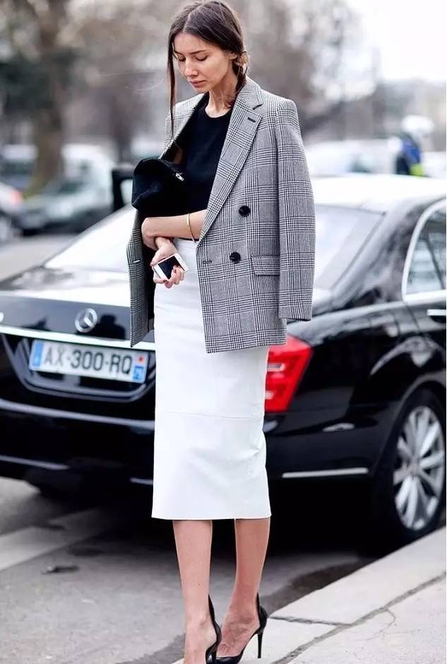 春季職業(yè)女裝 春季職業(yè)女裝